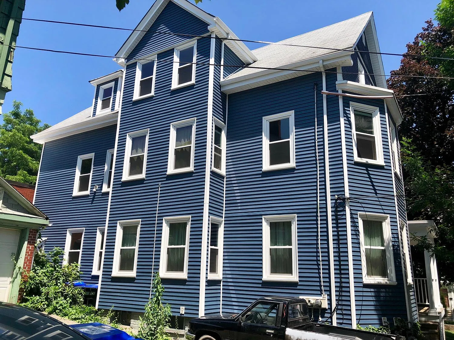 10 E George St — Photo 2