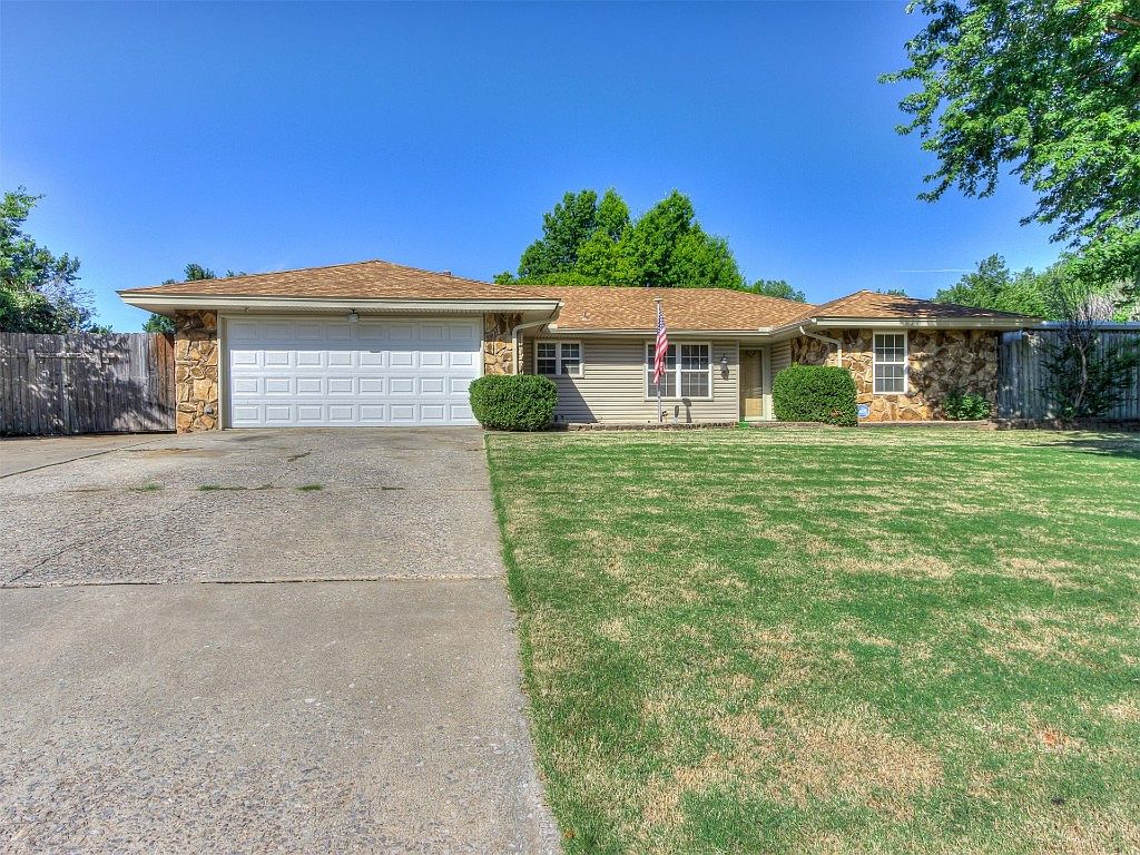 213 N Willowood Dr, Yukon, OK 73099 Zillow