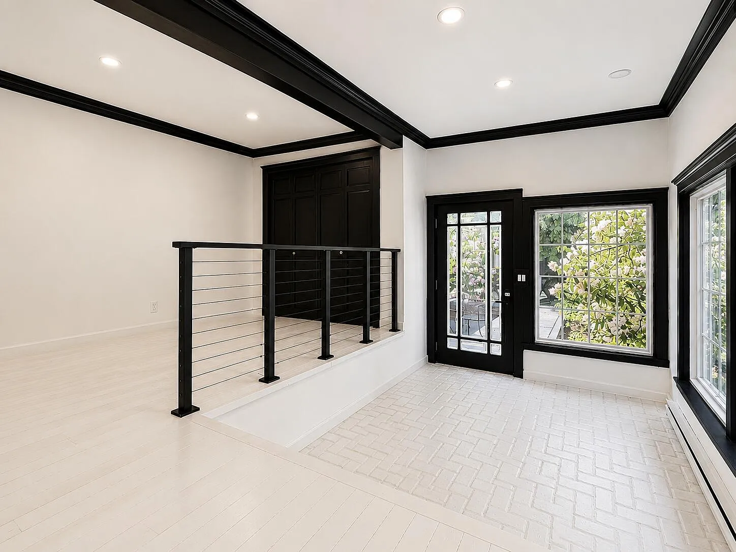 3 bed, 4590 sqft, $3,500 — Photo 3