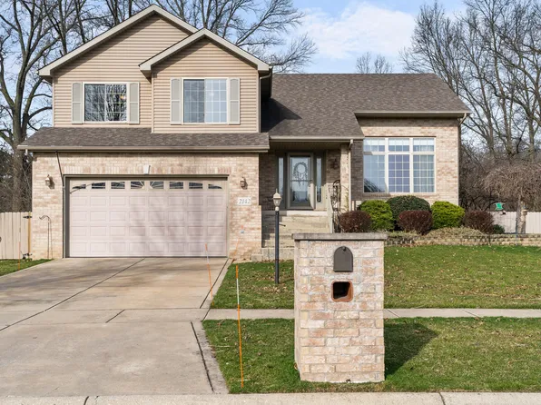2142 Westwood Ln, Chesterton, IN 46304