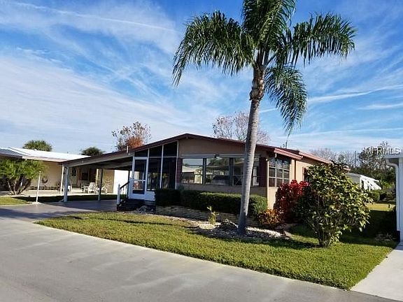 2nd image of 201 Squire Ct
