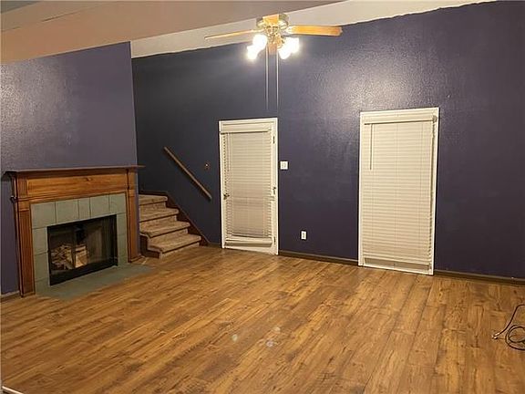 2nd image of 3416 W Esplanade Ave N #C