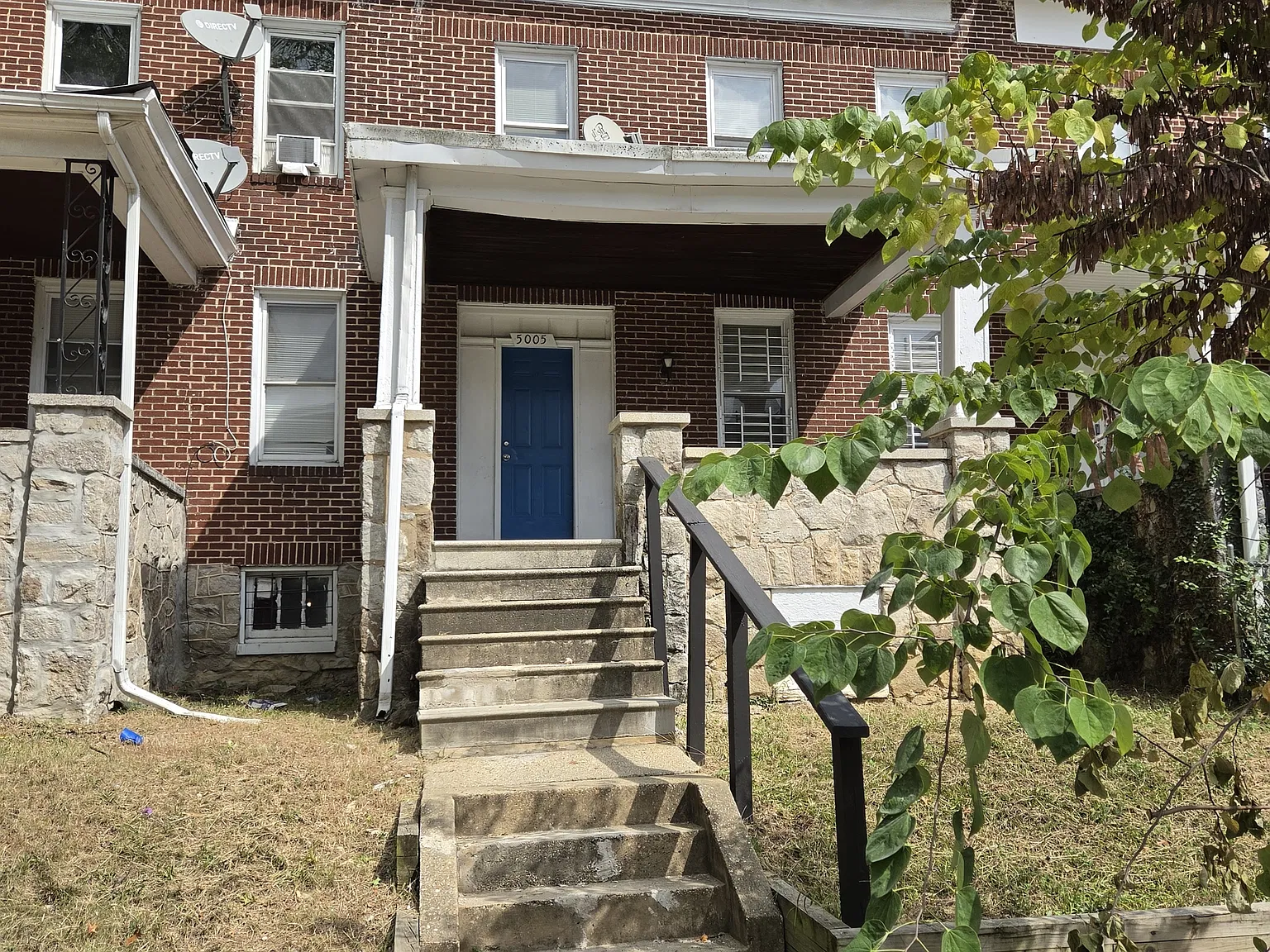 5005 Queensberry Avenue - 1 — Photo 1
