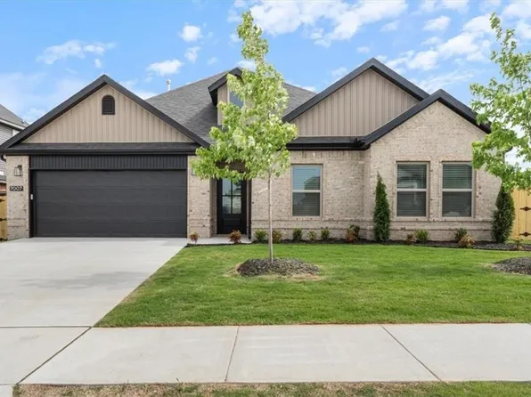 6911 SW High Meadow Blvd, Bentonville, AR 72713