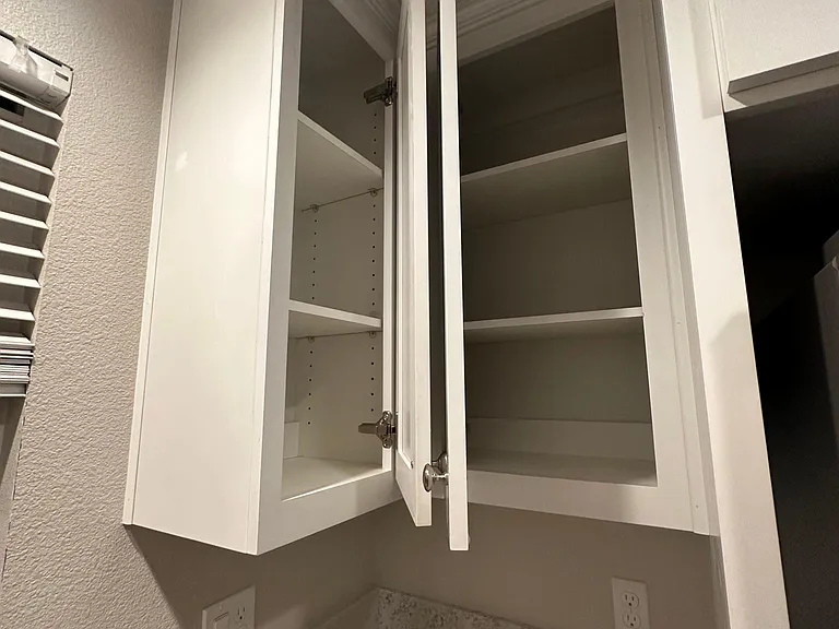Kitchen Cabinet