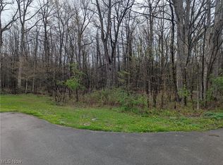 Glenwood Ave, Lake Milton, OH 44429