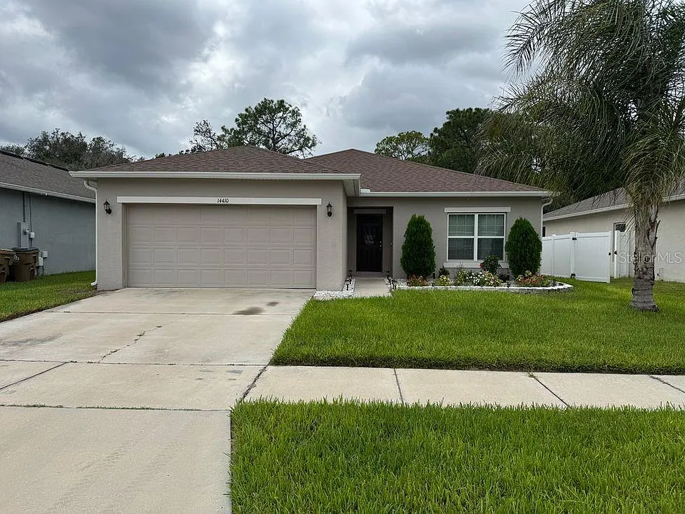 14410 Hidden Ct