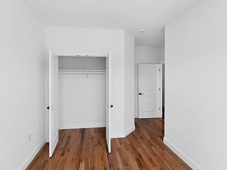 270 Hunterdon St #3 — Photo 15