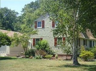 39 Redcoat Ln, Unionville, CT 06085