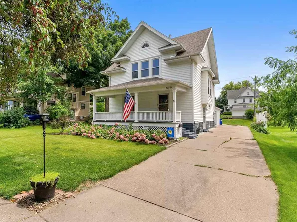 515 W Main St, Washington, IA 52353