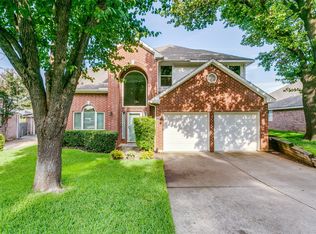5204 Heatherdale Dr, Grapevine, TX 76051