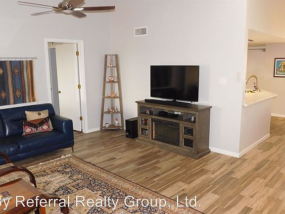 3rd image of 8862 E Fairway Blvd