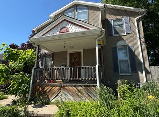 713 Lyon St, Columbia, MO 65201