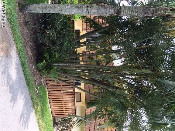 2nd image of 5230 Cedarbend Dr W #4