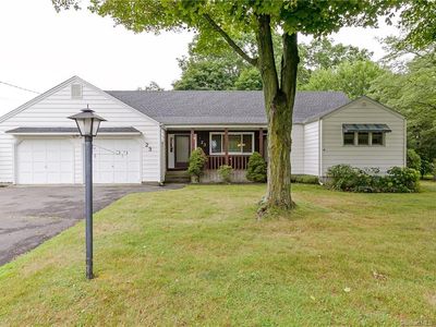 23 Leighton Rd, Trumbull, CT, 06611