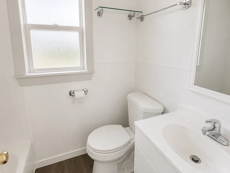 520 Karr Ave — Photo 6