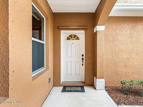 4th image of 1055 Venetian Dr Unit 102