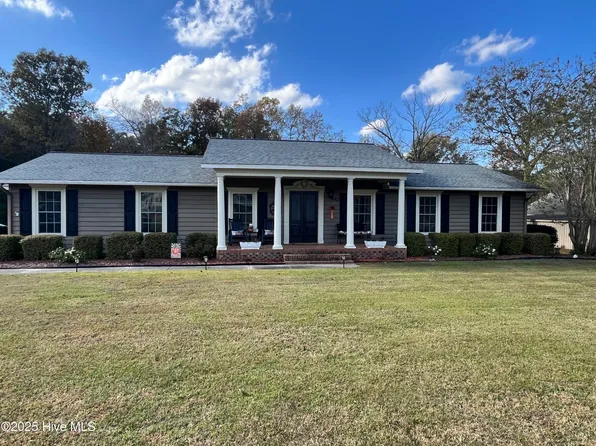 842 Love Mill Road, Whiteville, NC 28472