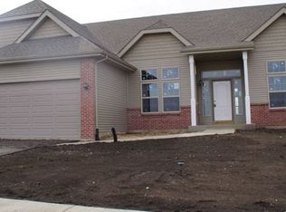 1941 Ford St, Sycamore, IL 60178