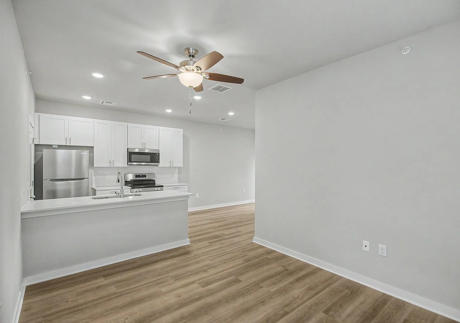 403 S. 29th Street — Photo 3