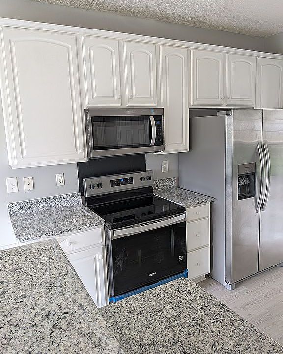 1st image of 2319 Wexford Way