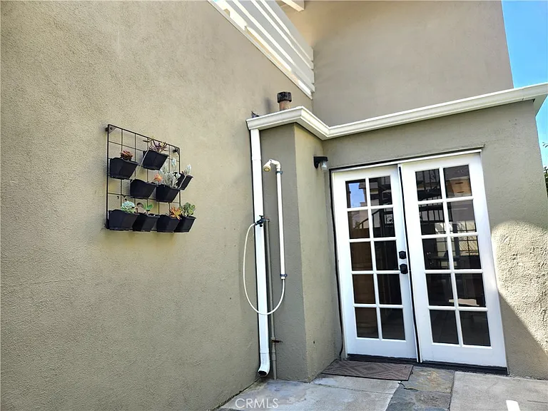 314 Prospect St — Photo 14