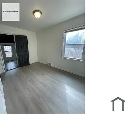 14656 Roselawn St — Photo 10