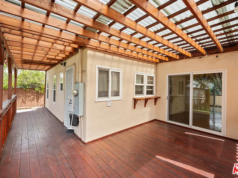 609 Padilla St — Photo 20