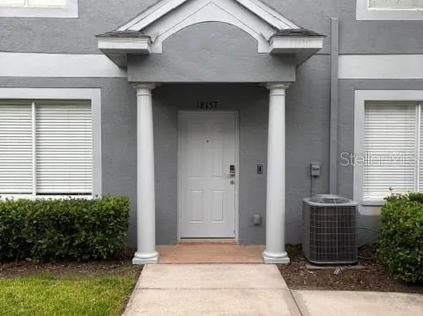 18157 Paradise Point Dr, Tampa, FL 33647