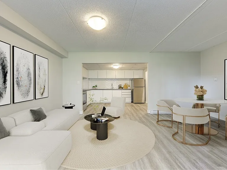 43 Ormond St S #409 — Photo 3