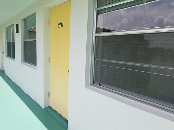 2nd image of 1225 NW 21st Street #3711