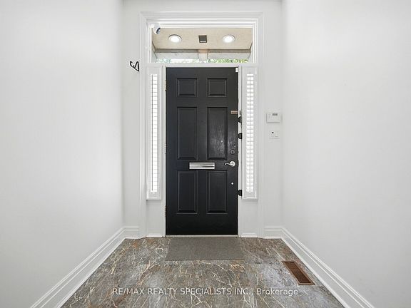 4th image of 246 Walmer Rd