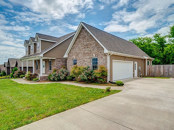 3rd image of 1078 Everwood Dr