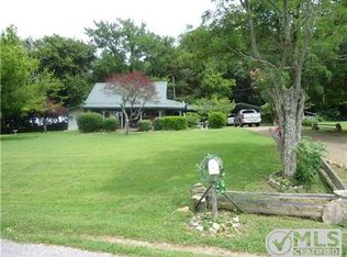 1386 Pleasant Hill Rd, Prospect, TN 38477