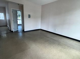 16 Maple St APT 1, Nashua, NH 03060