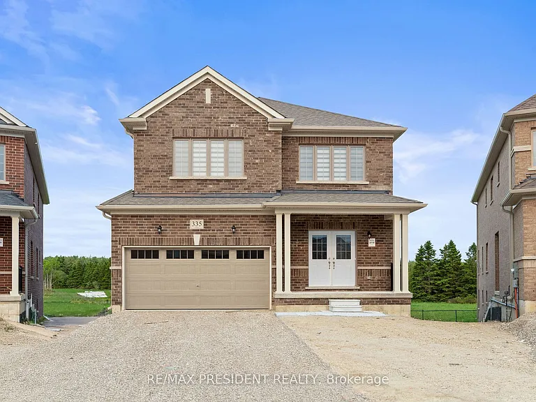 335 Russell St — Photo 1