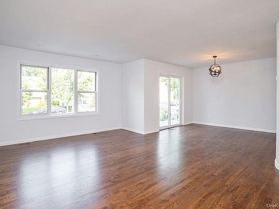 2nd image of 52 Washington St APT 1