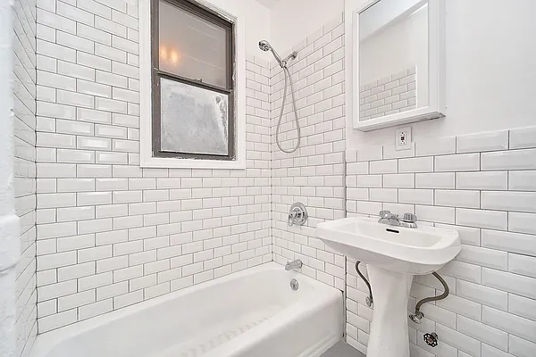 Rented by Living New York | media 18