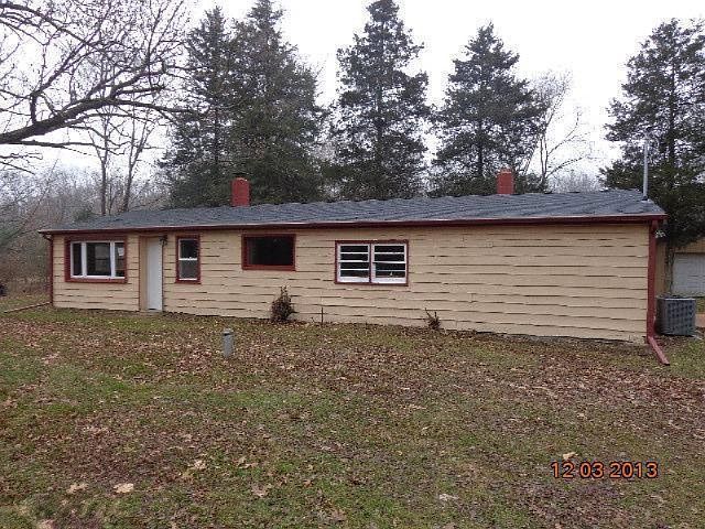 1st image of 10618 W H Ave