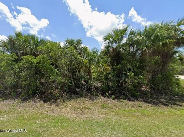 3201 Mockingbird Ave SW, Palm Bay, FL 32908