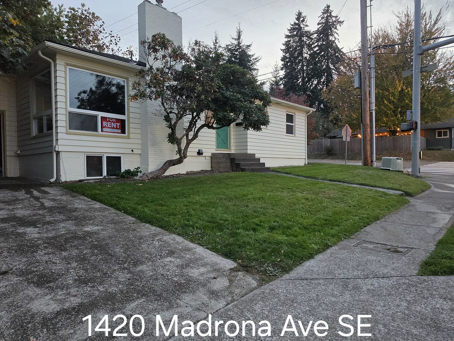 1420 Madrona Avenue SE — Photo 1