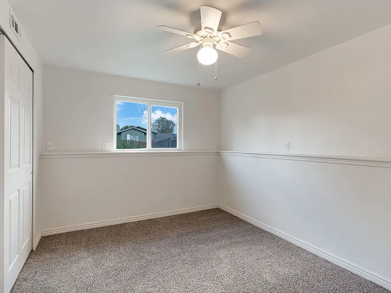 7115 Grand Valley Dr — Photo 17