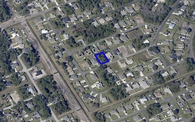 2nd image of 1127 Venus ST SE