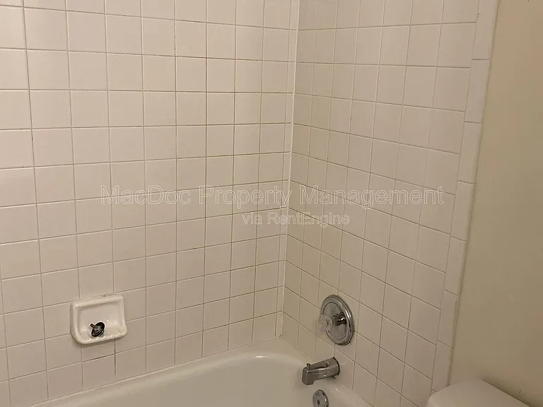 2909 Broyhill Ct — Photo 29
