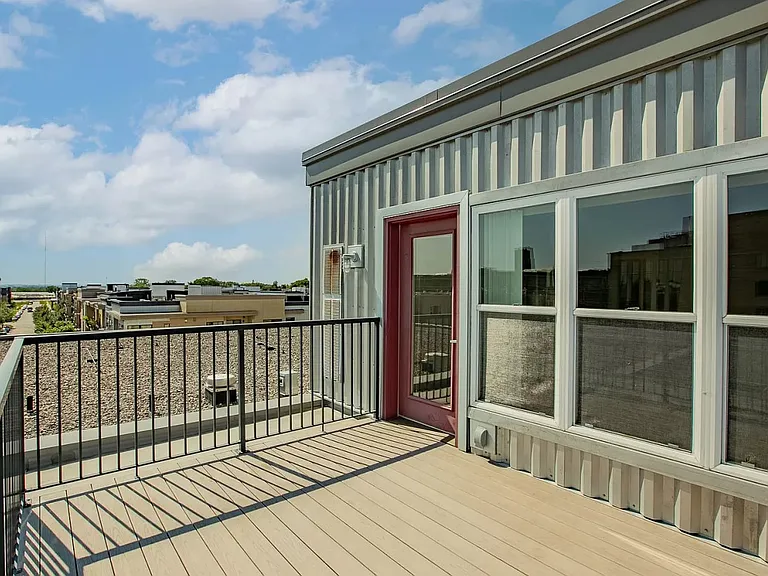 2650 University Ave W #307 — Photo 10