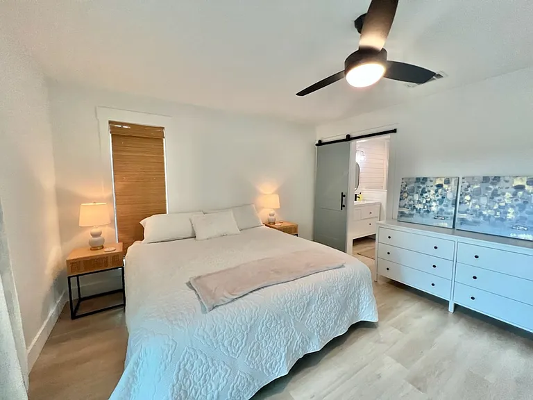 1 Gulf Breeze Ct — Photo 23