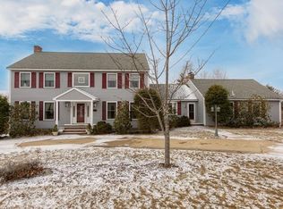 124 Catamount Rd, Tewksbury, MA 01876