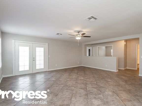 3rd image of 11774 W Windrose Ave