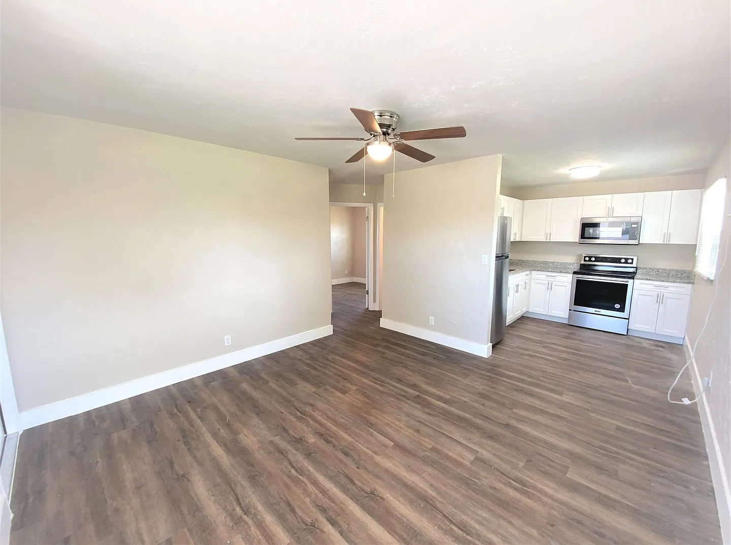 P (2347 Bayside St) — Photo 3