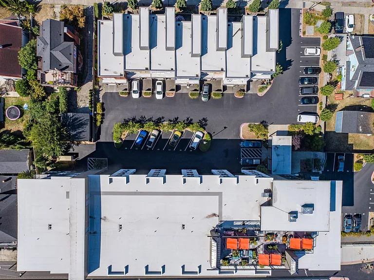 Spyglass Hill Apartments — Photo 6